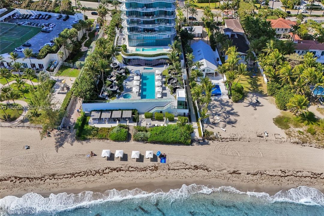 For Sale: $13,900,000 (4 beds, 5 baths, 4992 Square Feet)