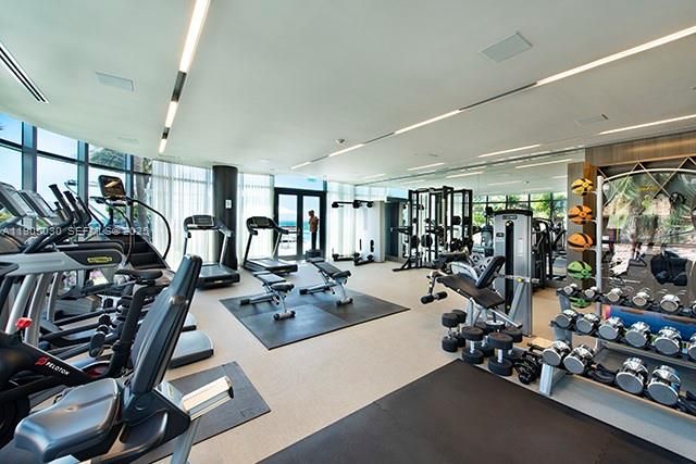 For Sale: $13,900,000 (4 beds, 5 baths, 4992 Square Feet)