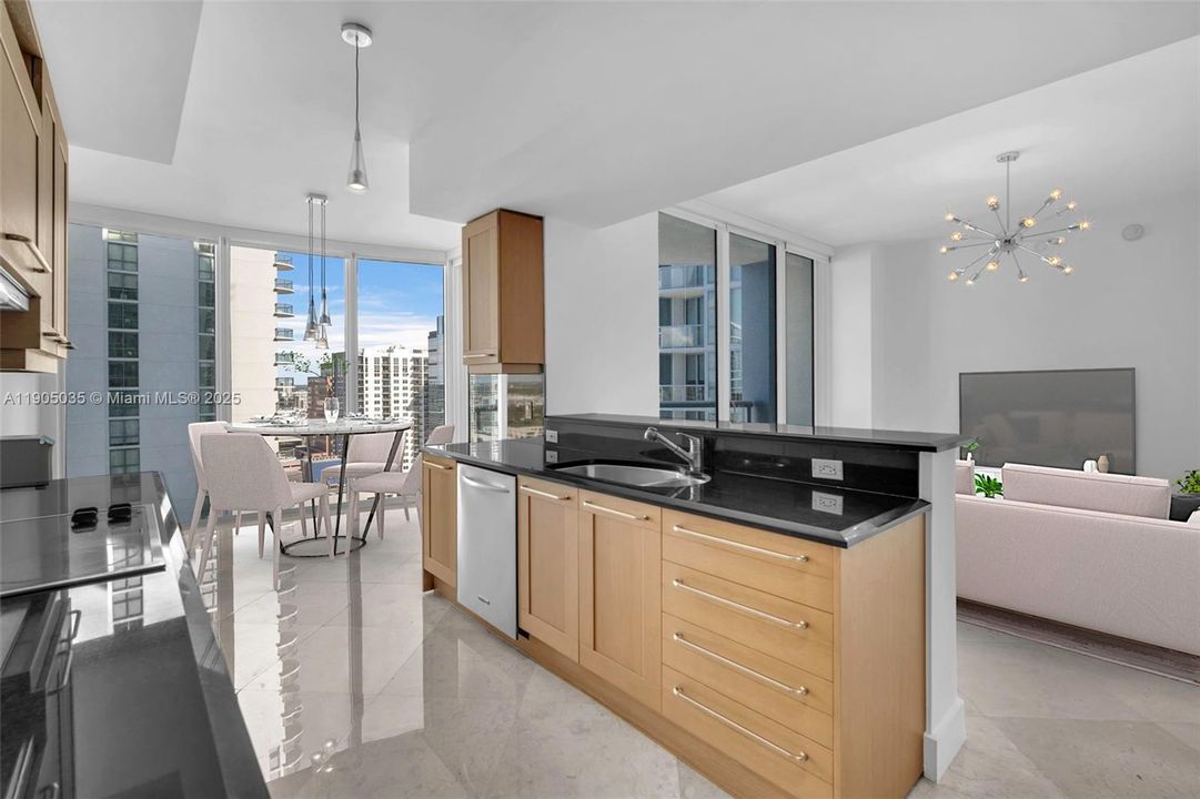 For Sale: $1,180,000 (2 beds, 2 baths, 1869 Square Feet)