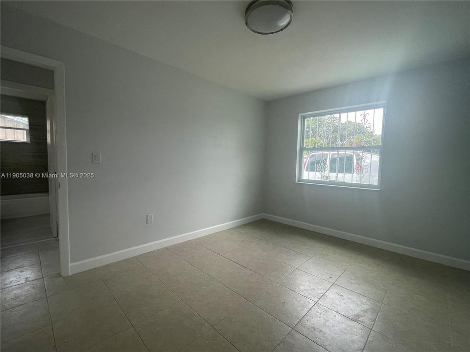 На продажу: $455,000 (3 спален, 2 ванн, 1224 Квадратных фут)