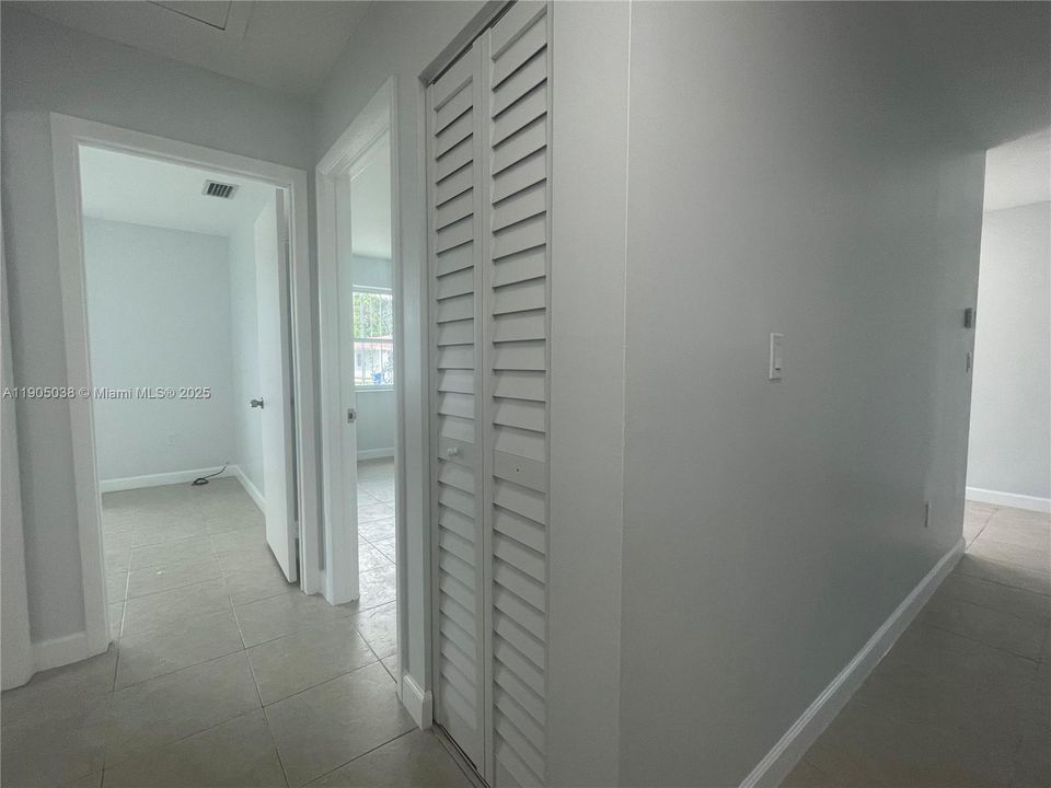 На продажу: $455,000 (3 спален, 2 ванн, 1224 Квадратных фут)