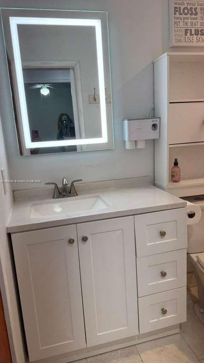 Active With Contract: $3,600 (3 beds, 2 baths, 1630 Square Feet)