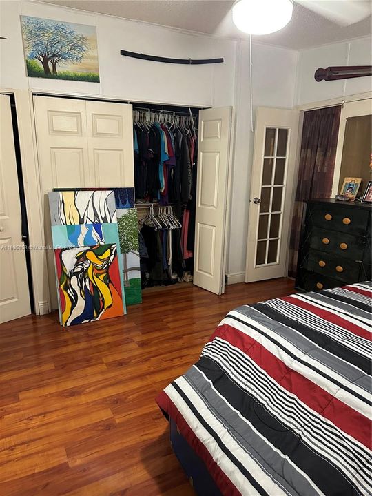 待售: $259,000 (3 贝兹, 2 浴室, 1430 平方英尺)