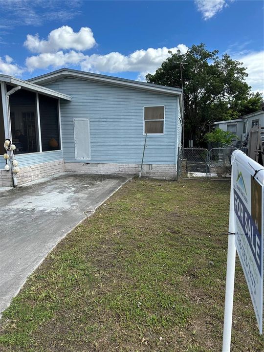 待售: $259,000 (3 贝兹, 2 浴室, 1430 平方英尺)