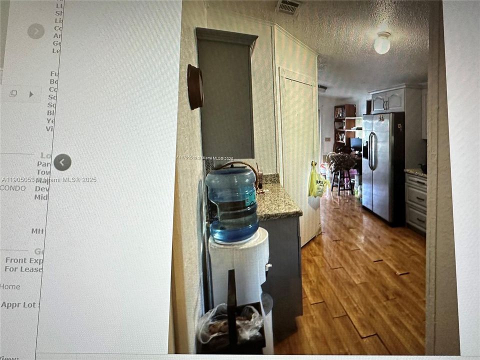 待售: $259,000 (3 贝兹, 2 浴室, 1430 平方英尺)