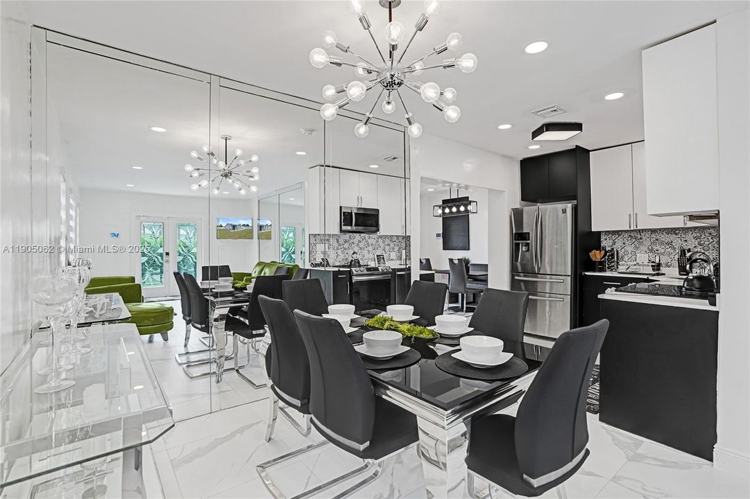 For Sale: $600,000 (3 beds, 2 baths, 1233 Square Feet)