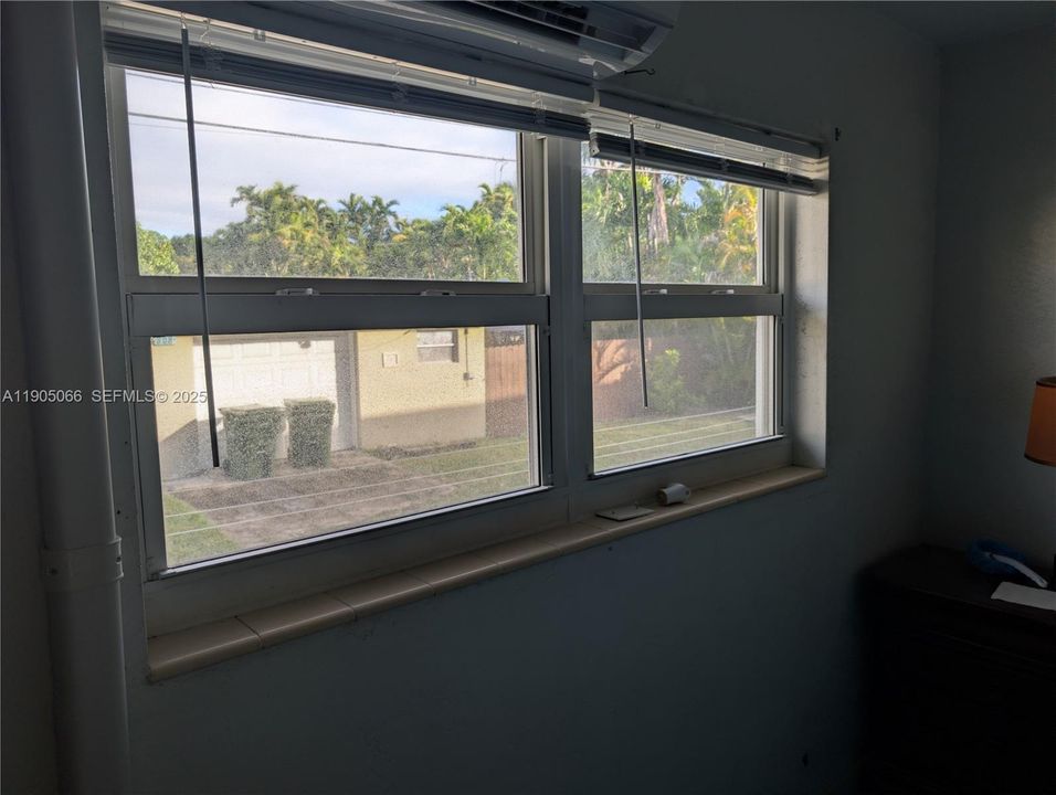 待售: $104,500 (1 贝兹, 1 浴室, 600 平方英尺)