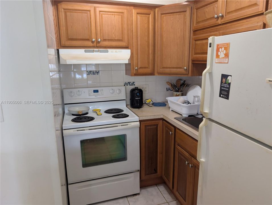 待售: $104,500 (1 贝兹, 1 浴室, 600 平方英尺)