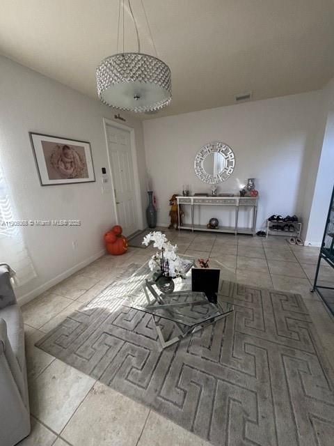 For Sale: $585,000 (4 beds, 2 baths, 2600 Square Feet)