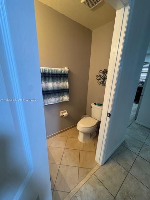 Downstairs half bathroom