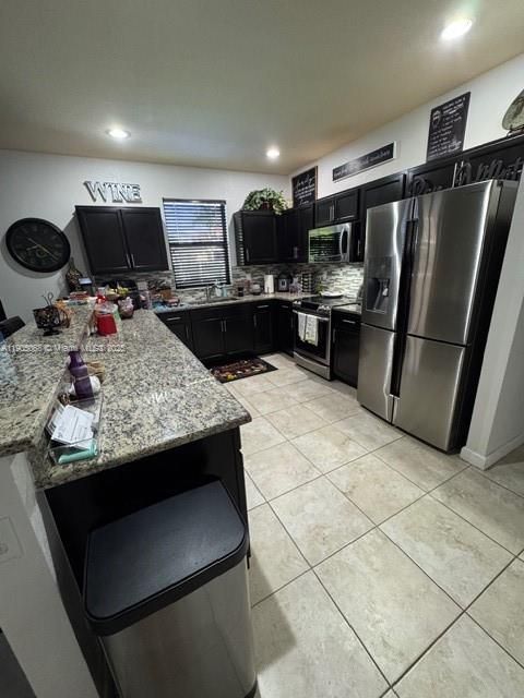 For Sale: $585,000 (4 beds, 2 baths, 2600 Square Feet)