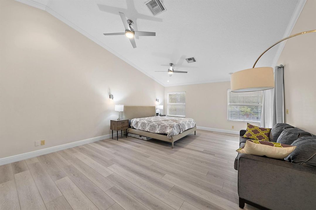 16338 Alexander Run-21