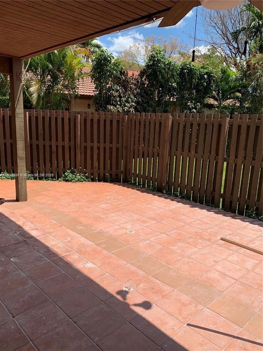 For Rent: $3,000 (3 beds, 2 baths, 1070 Square Feet)