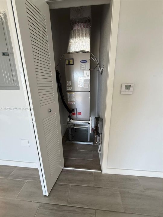 出租: $2,200 (2 贝兹, 2 浴室, 1190 平方英尺)