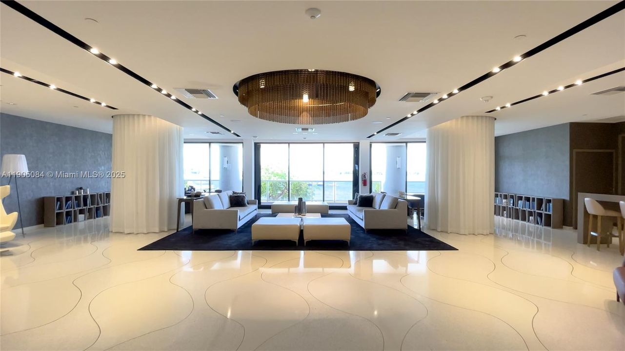 For Rent: $4,000 (2 beds, 2 baths, 1154 Square Feet)