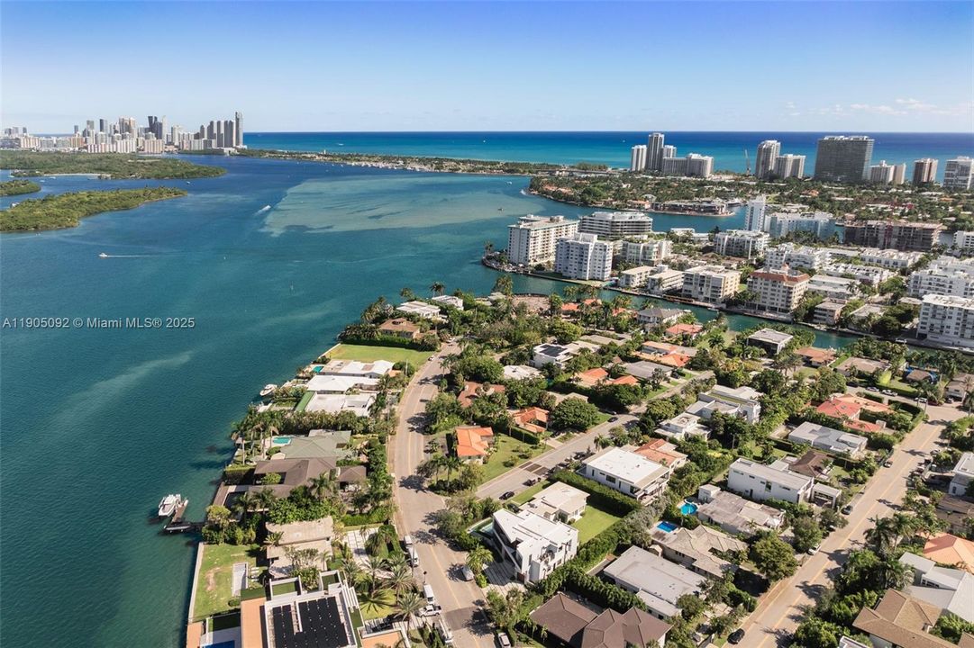 For Sale: $6,000,000 (5 beds, 4 baths, 4126 Square Feet)