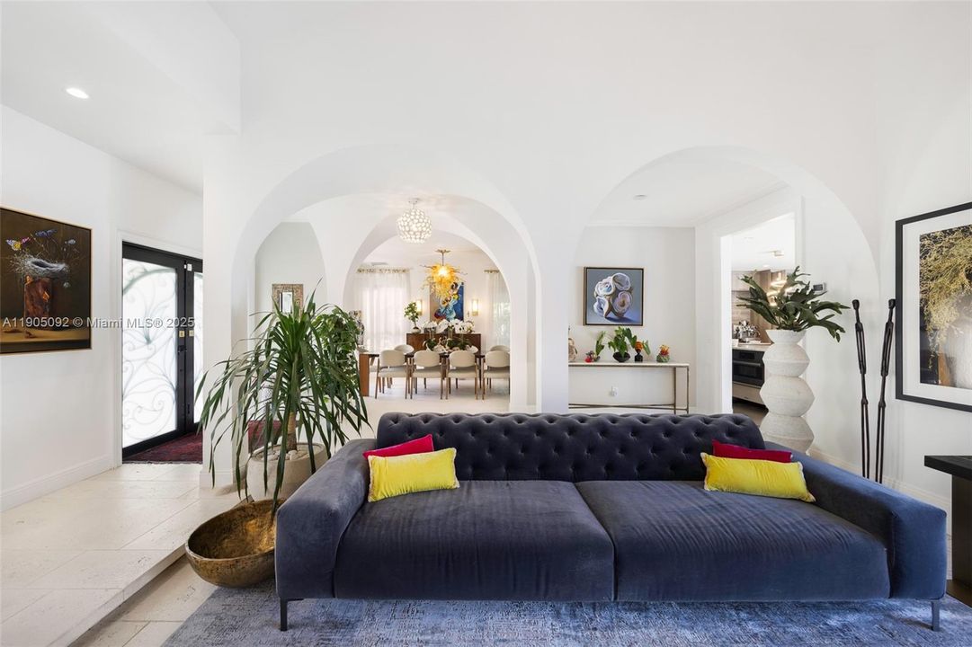 For Sale: $6,000,000 (5 beds, 4 baths, 4126 Square Feet)