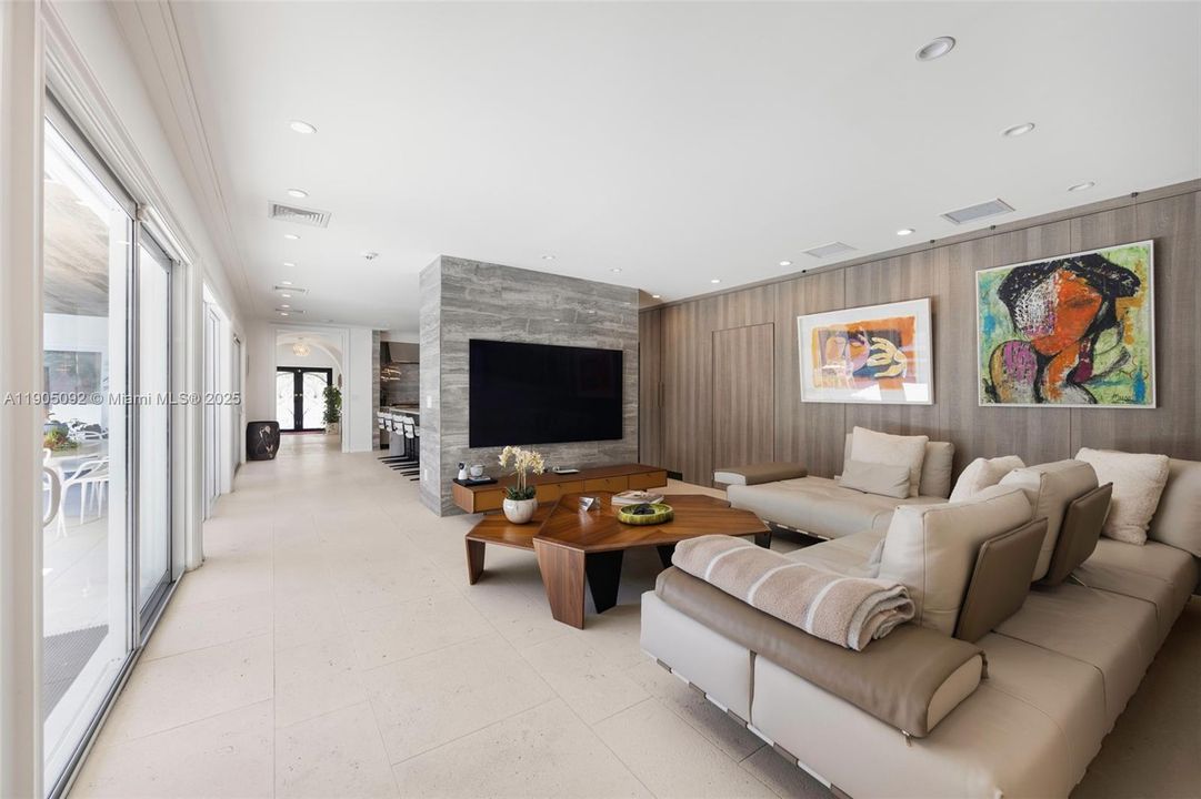 For Sale: $6,000,000 (5 beds, 4 baths, 4126 Square Feet)