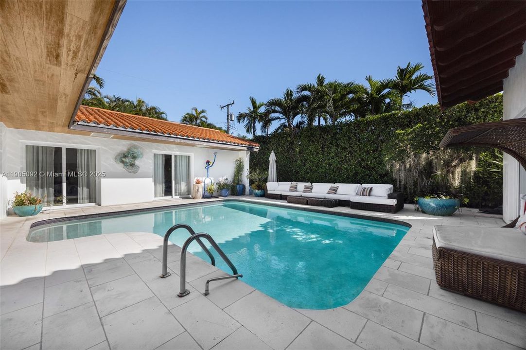 For Sale: $6,000,000 (5 beds, 4 baths, 4126 Square Feet)