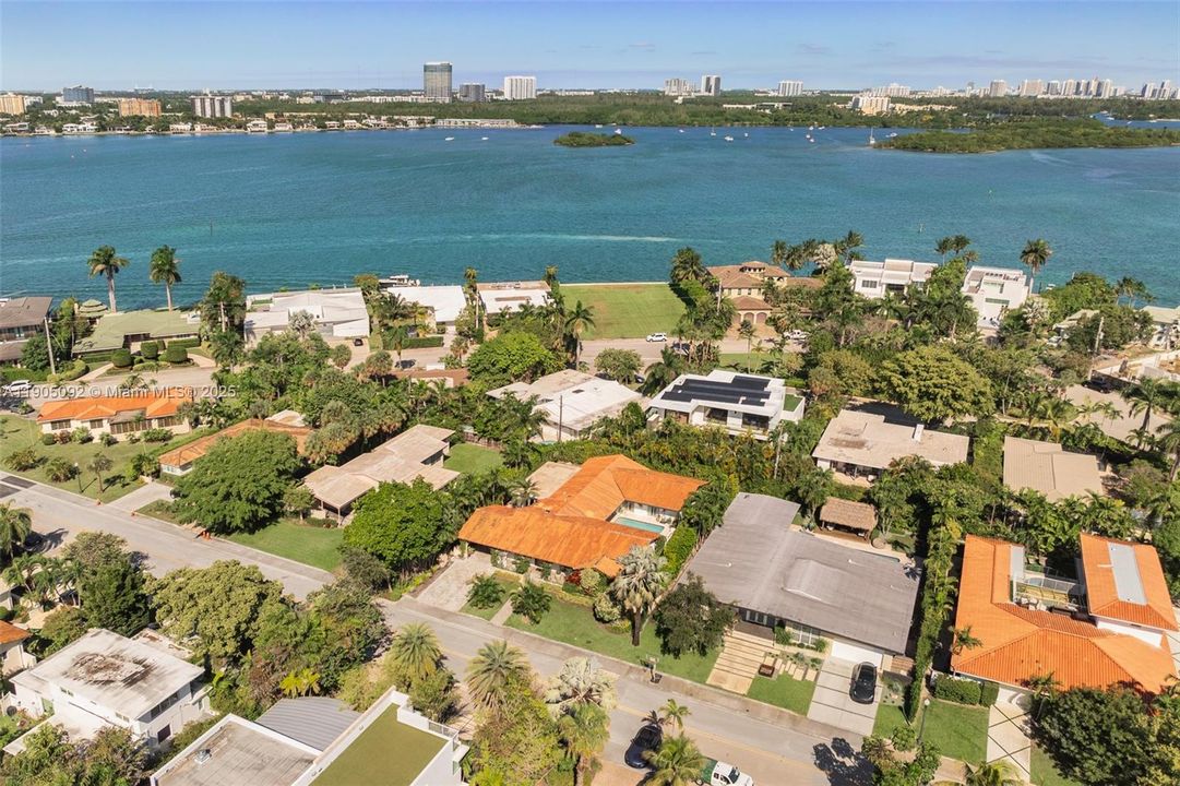 For Sale: $6,000,000 (5 beds, 4 baths, 4126 Square Feet)