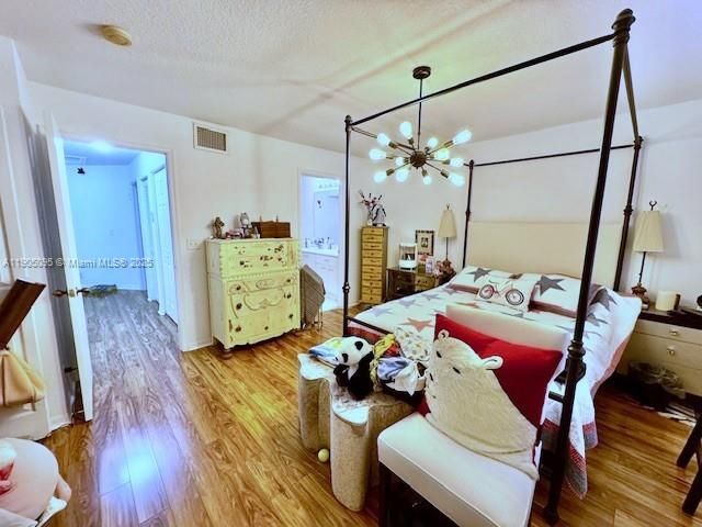 На продажу: $562,000 (3 спален, 2 ванн, 1461 Квадратных фут)