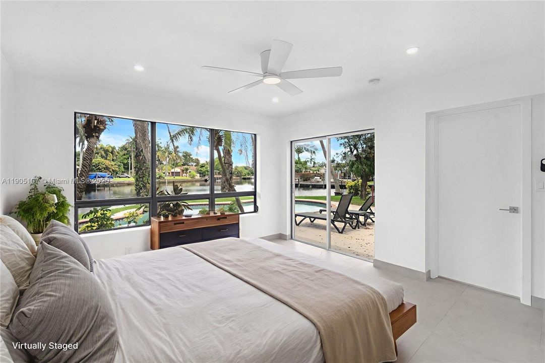 For Rent: $5,690 (4 beds, 2 baths, 1812 Square Feet)