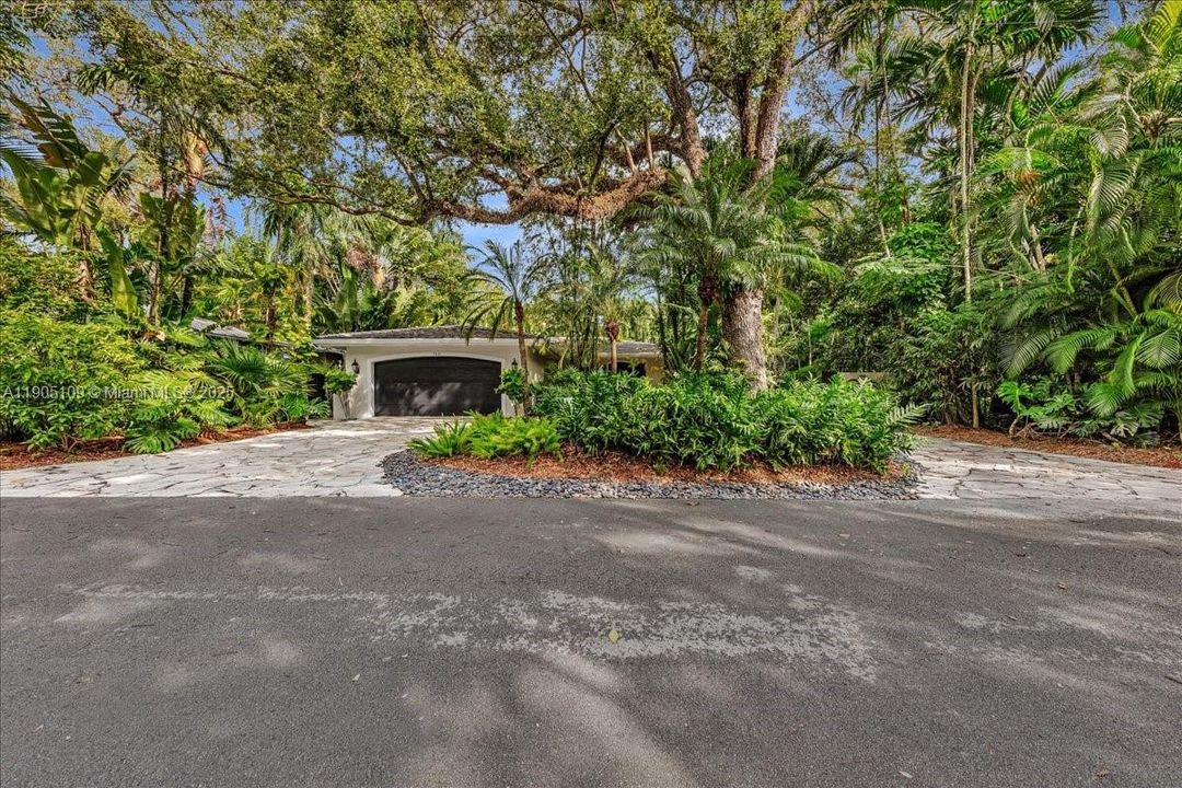 Activo con contrato: $2,795,000 (2 camas, 2 baños, 1873 Pies cuadrados)