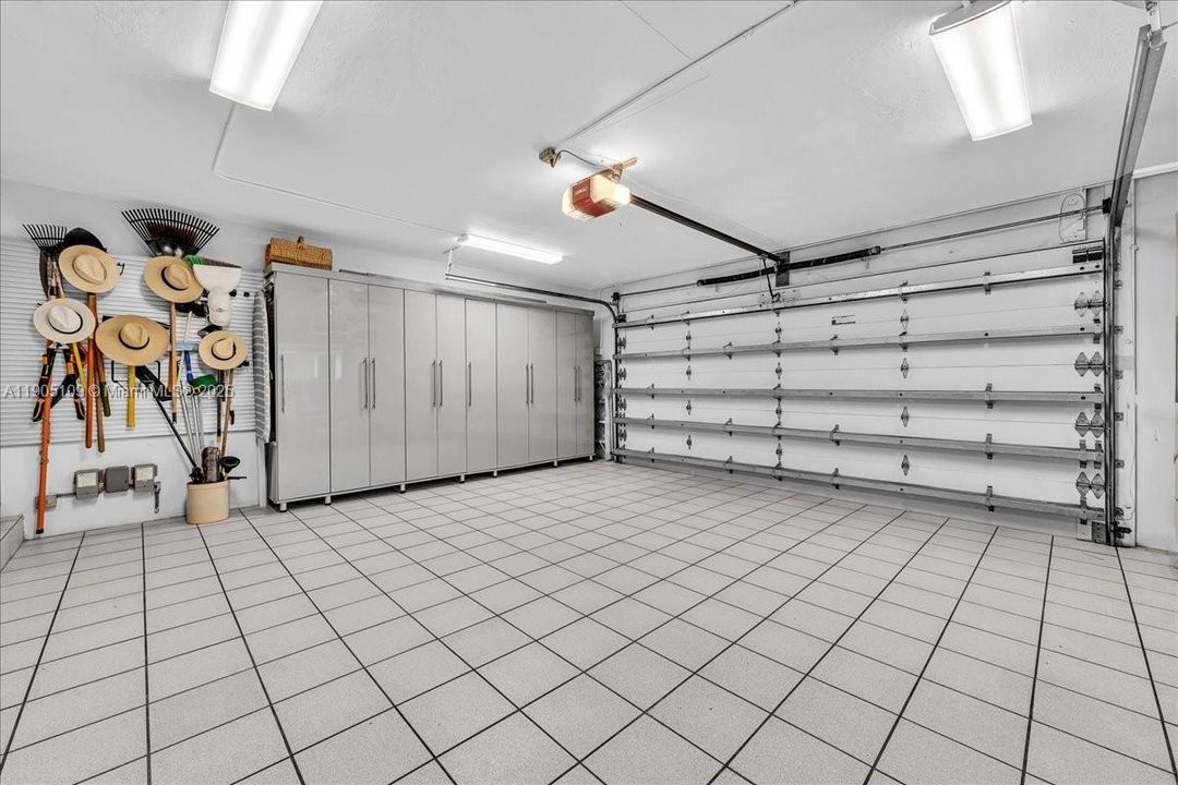 Activo con contrato: $2,795,000 (2 camas, 2 baños, 1873 Pies cuadrados)