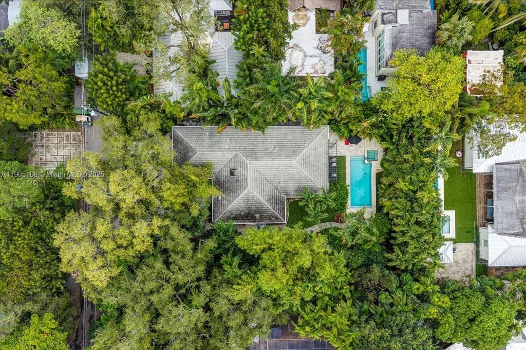 Activo con contrato: $2,795,000 (2 camas, 2 baños, 1873 Pies cuadrados)