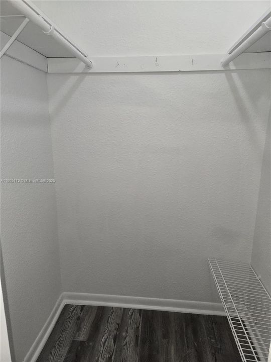 Activo con contrato: $269,000 (2 camas, 1 baños, 1024 Pies cuadrados)