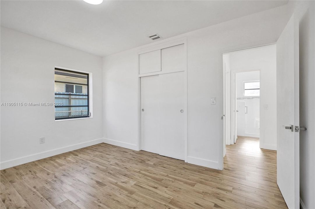 For Sale: $539,900 (3 beds, 2 baths, 1000 Square Feet)