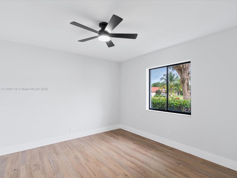 Active With Contract: $579,000 (3 beds, 2 baths, 1921 Square Feet)