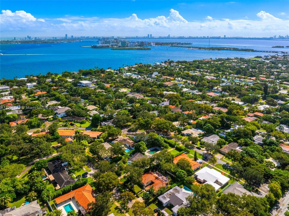 待售: $2,900,000 (3 贝兹, 2 浴室, 2967 平方英尺)