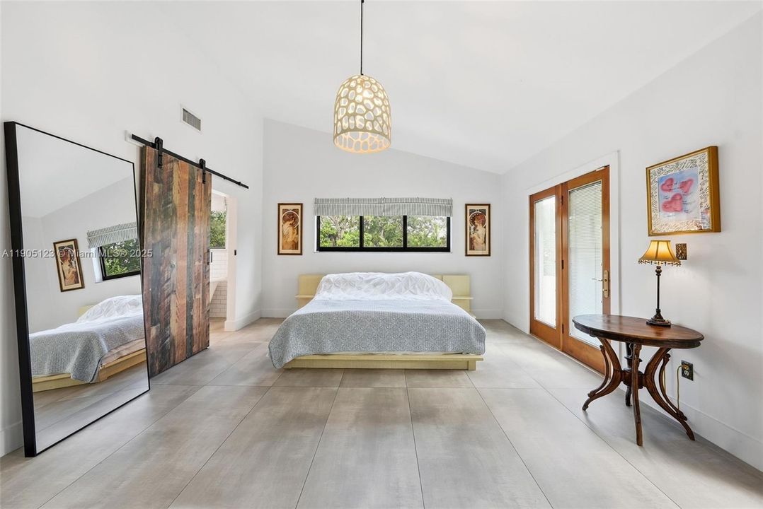 待售: $2,900,000 (3 贝兹, 2 浴室, 2967 平方英尺)