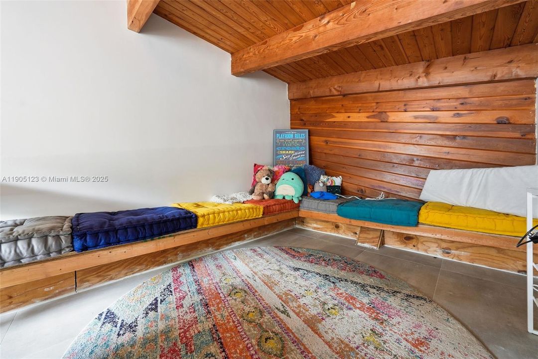 待售: $2,900,000 (3 贝兹, 2 浴室, 2967 平方英尺)