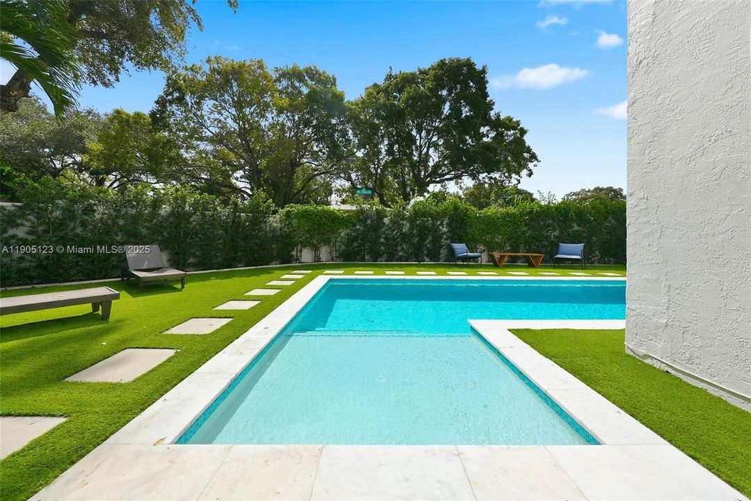 待售: $2,900,000 (3 贝兹, 2 浴室, 2967 平方英尺)