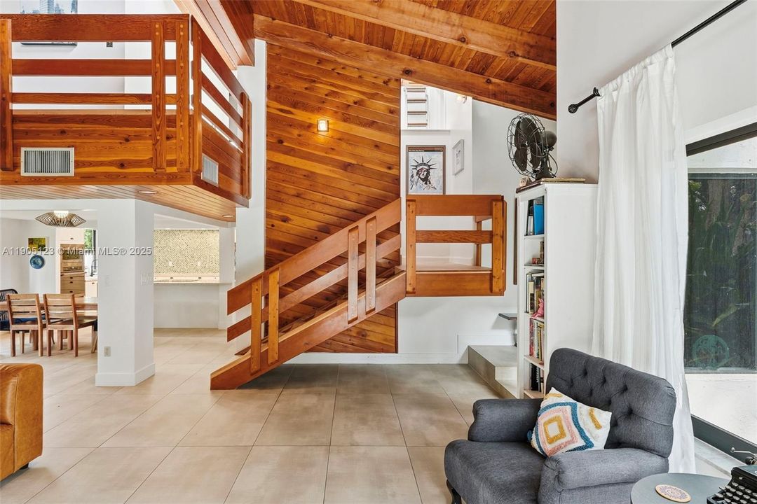 待售: $2,900,000 (3 贝兹, 2 浴室, 2967 平方英尺)