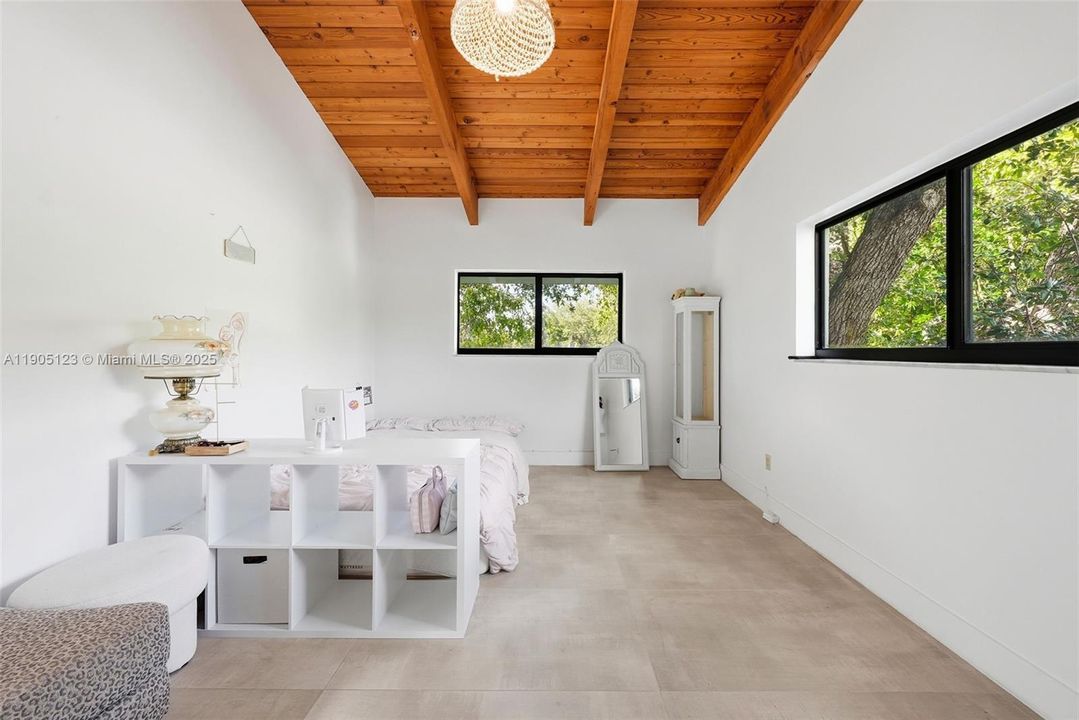 待售: $2,900,000 (3 贝兹, 2 浴室, 2967 平方英尺)