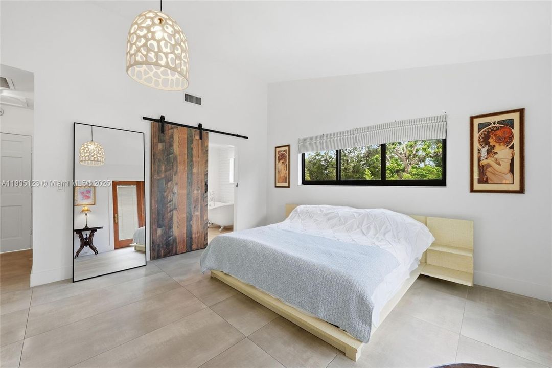 待售: $2,900,000 (3 贝兹, 2 浴室, 2967 平方英尺)