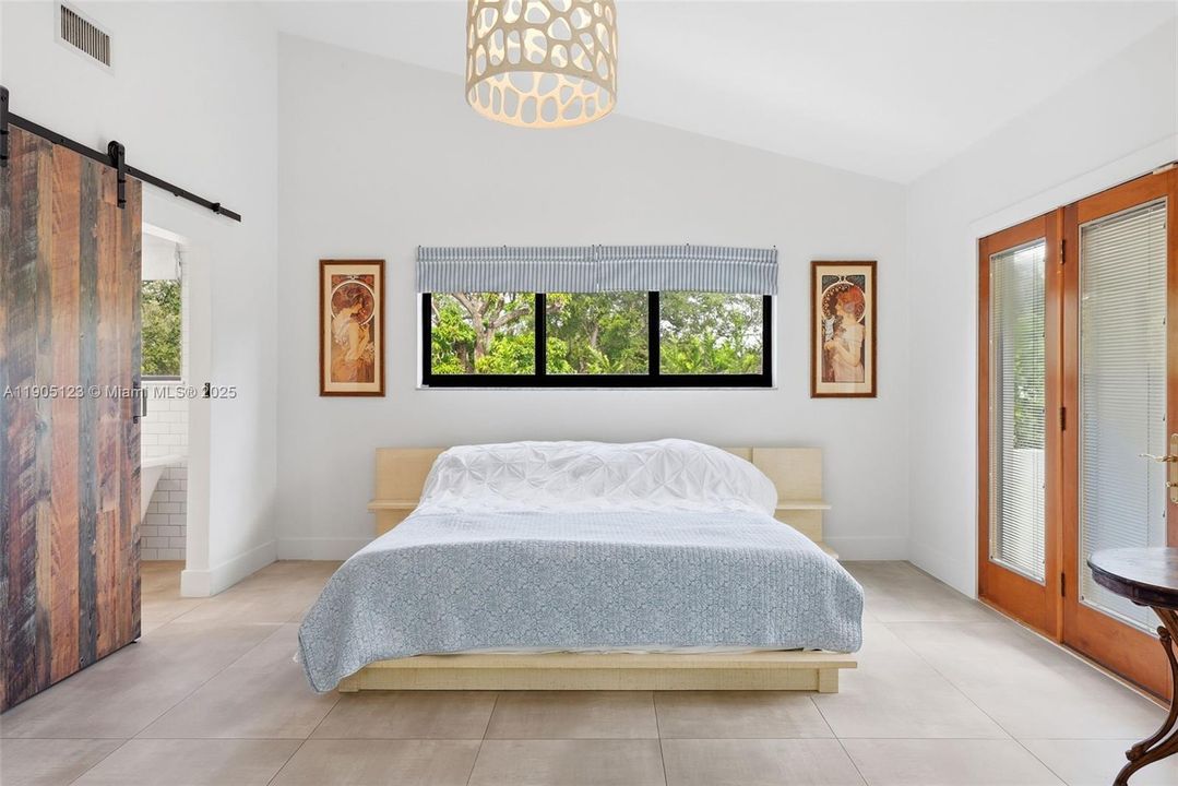 待售: $2,900,000 (3 贝兹, 2 浴室, 2967 平方英尺)