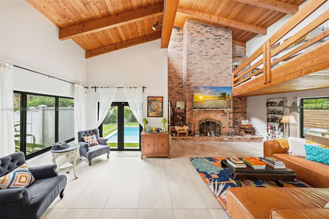 待售: $2,900,000 (3 贝兹, 2 浴室, 2967 平方英尺)