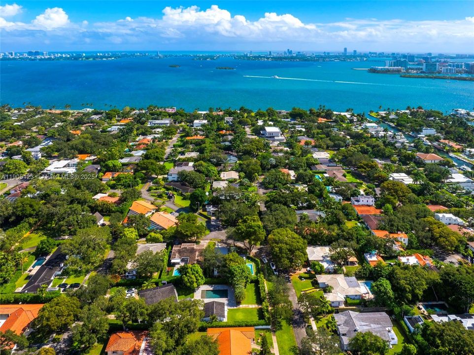 待售: $2,900,000 (3 贝兹, 2 浴室, 2967 平方英尺)