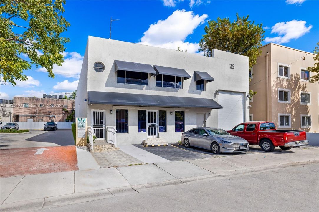 En Renta: $16,500 (0 camas, 0 baños, 0 Pies cuadrados)