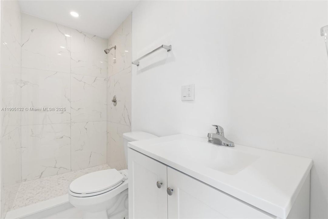 For Sale: $950,000 (0 beds, 0 baths, 2306 Square Feet)