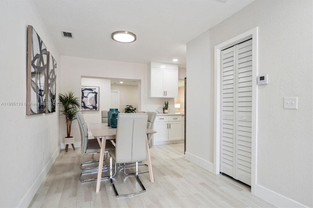 For Sale: $575,000 (4 beds, 3 baths, 1932 Square Feet)