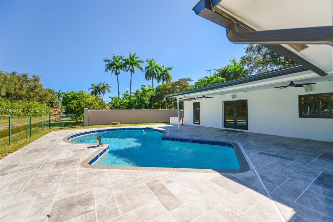 For Rent: $6,500 (4 beds, 3 baths, 2126 Square Feet)