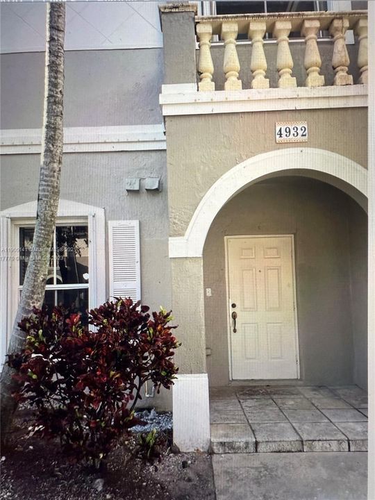 出租: $2,775 (3 贝兹, 2 浴室, 0 平方英尺)