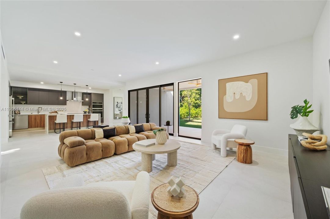 For Sale: $2,699,000 (4 beds, 5 baths, 3528 Square Feet)