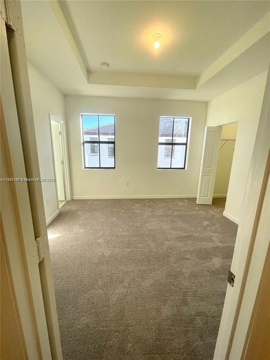 待售: $545,000 (3 贝兹, 2 浴室, 1376 平方英尺)