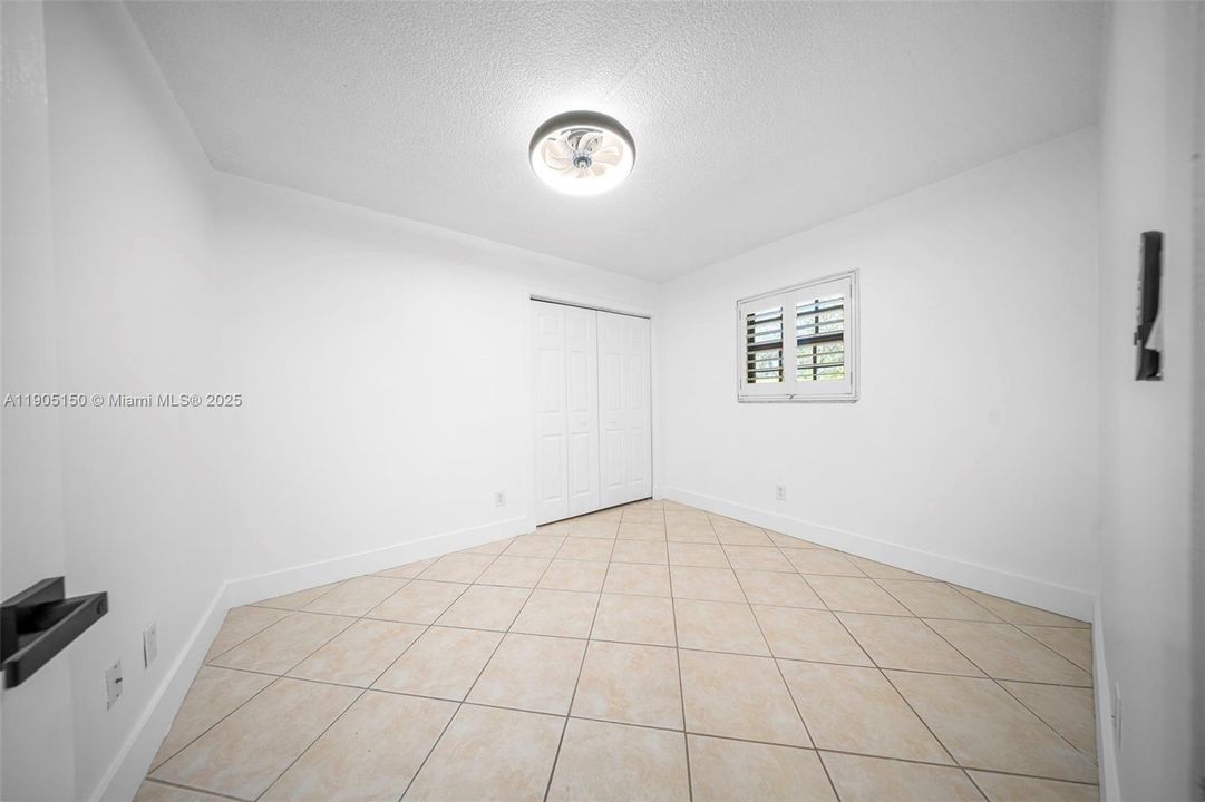 Recently Rented: $2,000 (2 beds, 1 baths, 663 Square Feet)